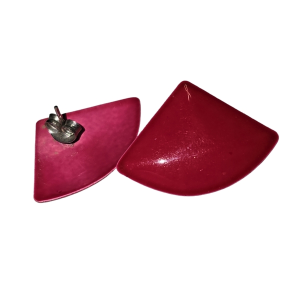 Vintage Cherry Red Triangle Post Earrings - Picture 3 of 3